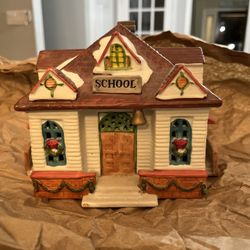 Christmas Lemax Dickensvale Collectibles Porcelain School House