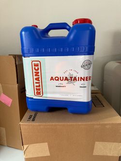 7 Gallon Water Container