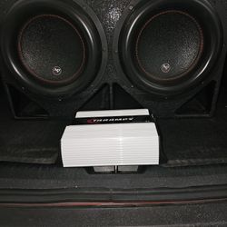 12in Subs And Amp In A Qbomb Box