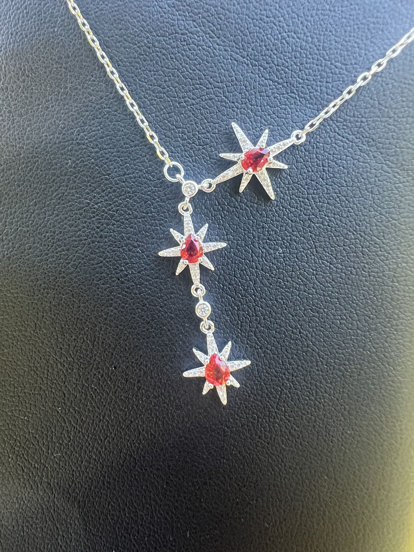 Natural Red Sapphire Eight-pointed Star Necklace 