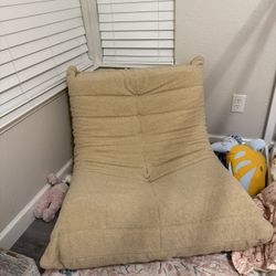 Lounge Chair (Reading Chair)