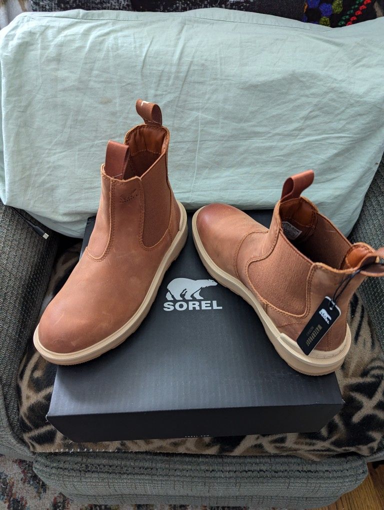 Sorel Hi-Line Chelsea Boots Size 7