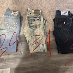 3 True Religion Jeans For 150$