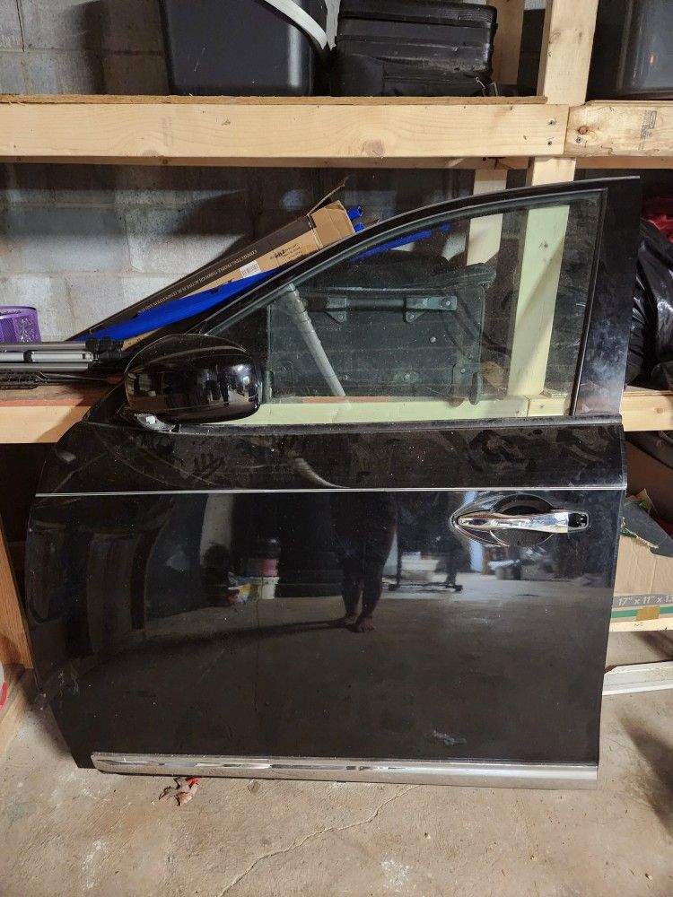 PATHFINDER DOOR