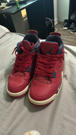 Jordan 4 Retro (FIBA 2019)