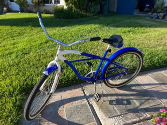 26” Schwinn beach cruiser