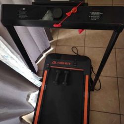 Brand New Treadmill Used Three Times With Digital Display And Remote