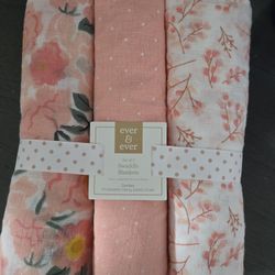 Swaddle Blankets