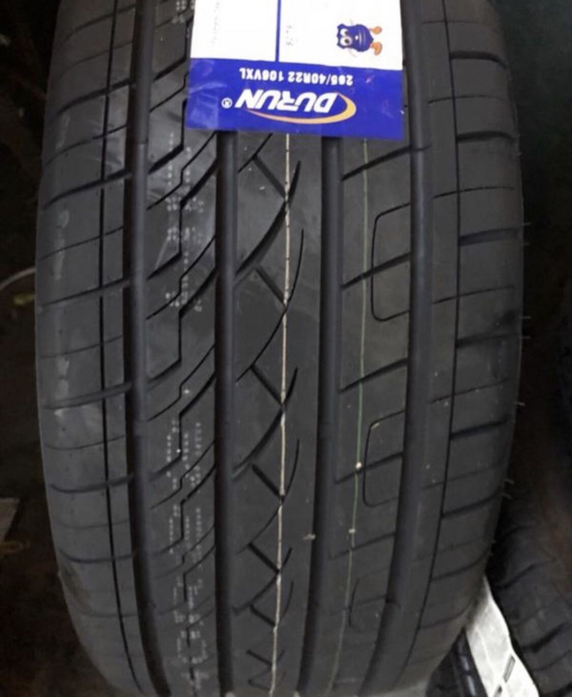 Tires 255/30ZR24