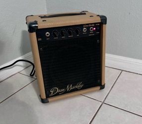Guitar amp in good working condition