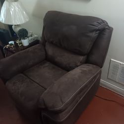 Gently Used Furniture 