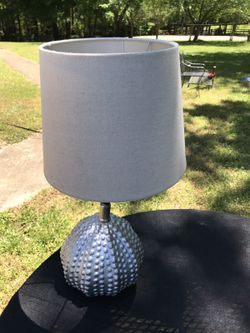 Table lamp