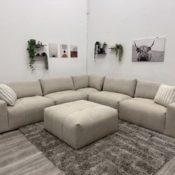 Aiden & Ivy Sectional Modular couch - Free Delivery