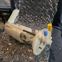 Saturn car parts: fuel pump, thermostat, oil caps