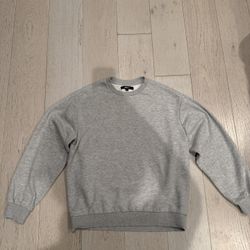 Fashion Nova Grey Tyson Crew Neck Sweatshirt Size Medium 