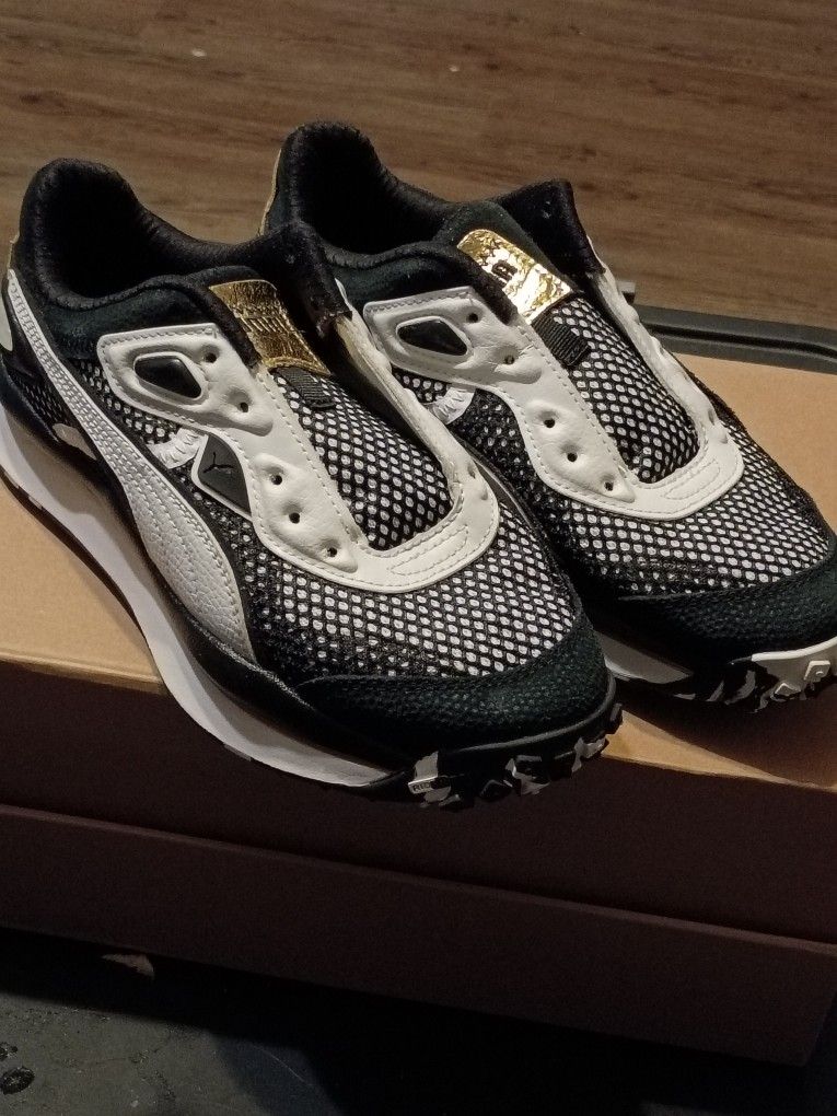 WOMEN'S PUMA RUNNING TRAINER SNEAKERS