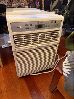 Midea Air Conditioner w/Remote for Narrow or Casement Windows WORKS PERFECT!