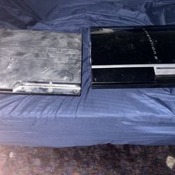 PlayStation 3s 