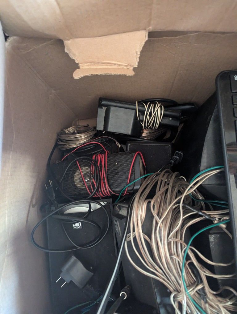 Misc Electronics And Speakers