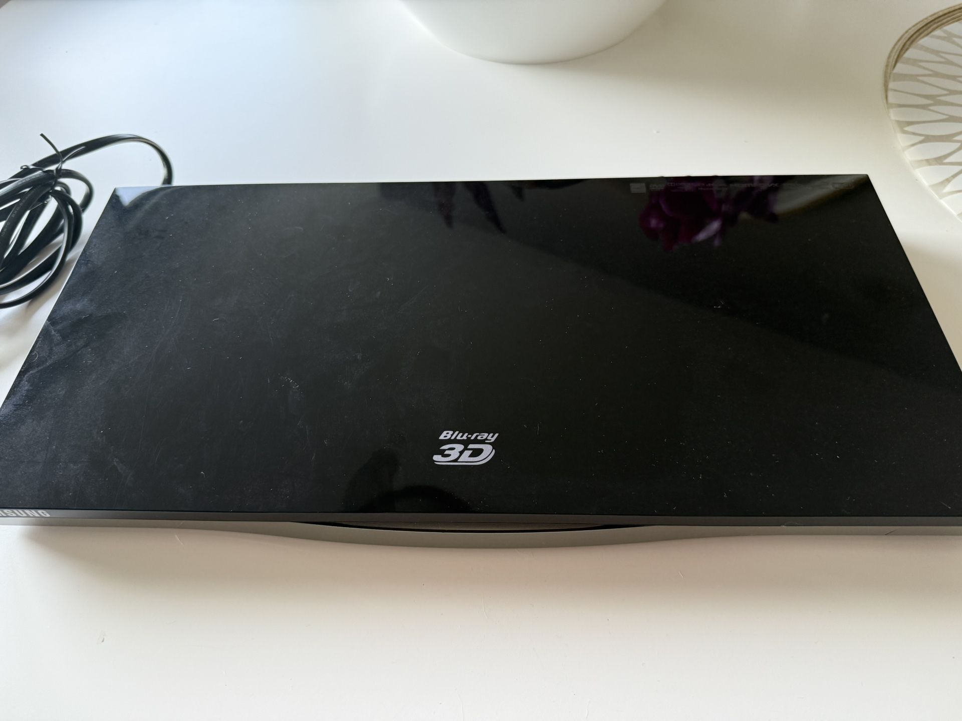 Samsung Blue Ray Player-full HD/ 3 D - DVD Player- Disco blu-ray