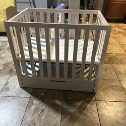 Mini Crib