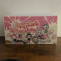 Exciting Macaron Labubus 