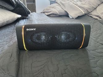 Sony SRS XB33 Bluetooth Speaker