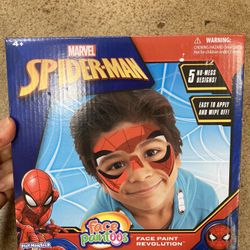 NWT Spider-Man Face Paint Set 