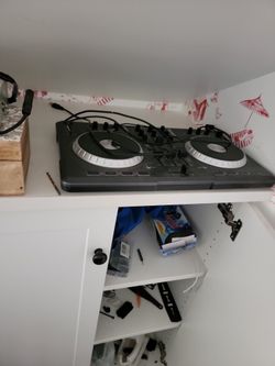 Dj Turntables