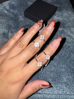 Moissanite Clover Ring 