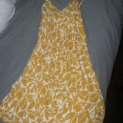 Lush medium floral dress