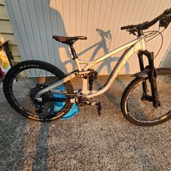 2018 Devinci Spartan GX Eagle Enduro Mountain Bike Medium For Sale