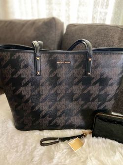 New!!! Original Michael Kors tote bag  wallet