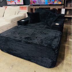 Chaise lounge