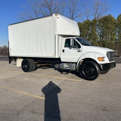 2001 Ford F650 Box Truck