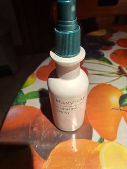 Mary Kay finishing spray