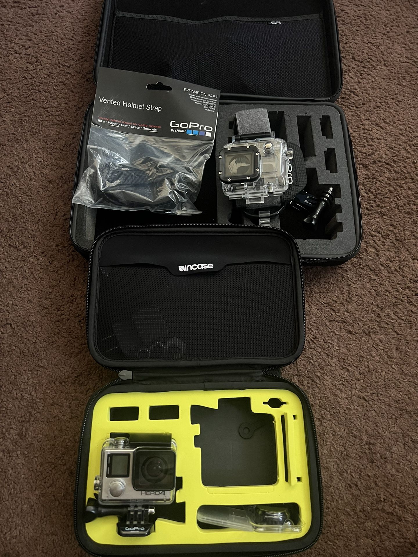 GoPro 4 With Accessories 