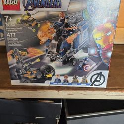 Lego Set 76143 Avengers Truck Take-Down