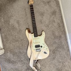Squier Stratocaster - Fender colorway
