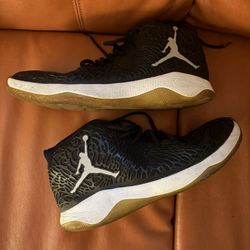 Jordan’s Size 12 Good Condition 