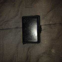 Secrid double pop up wallet
