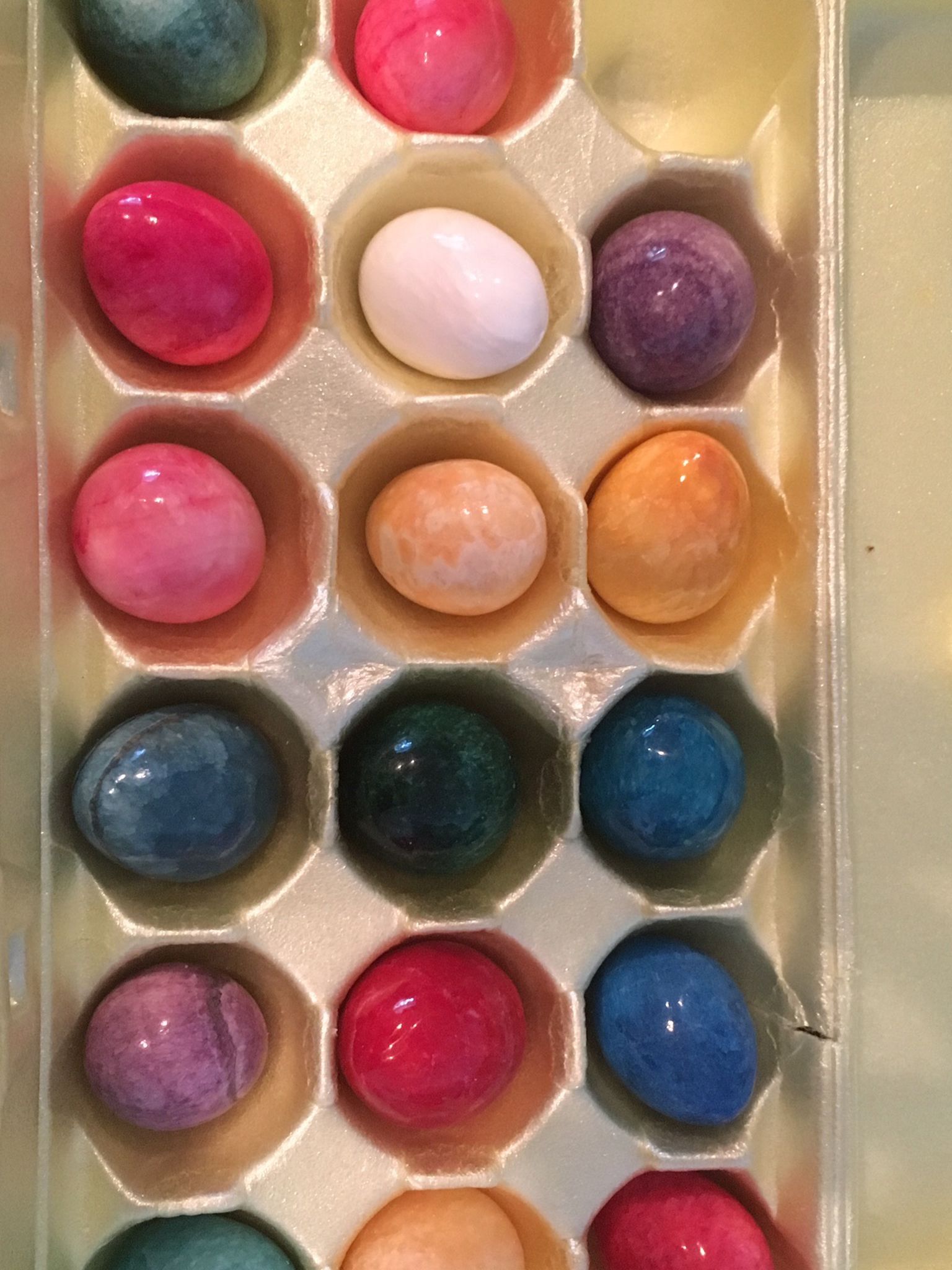 17 semi-precious stone Easter eggs