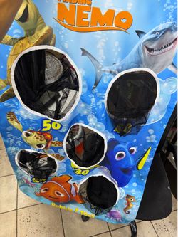 Disney Pixar Finding Nemo Bubble & Toss Bean Bag Toss Game