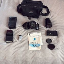 Maxim 7xi Vintage Film Camera