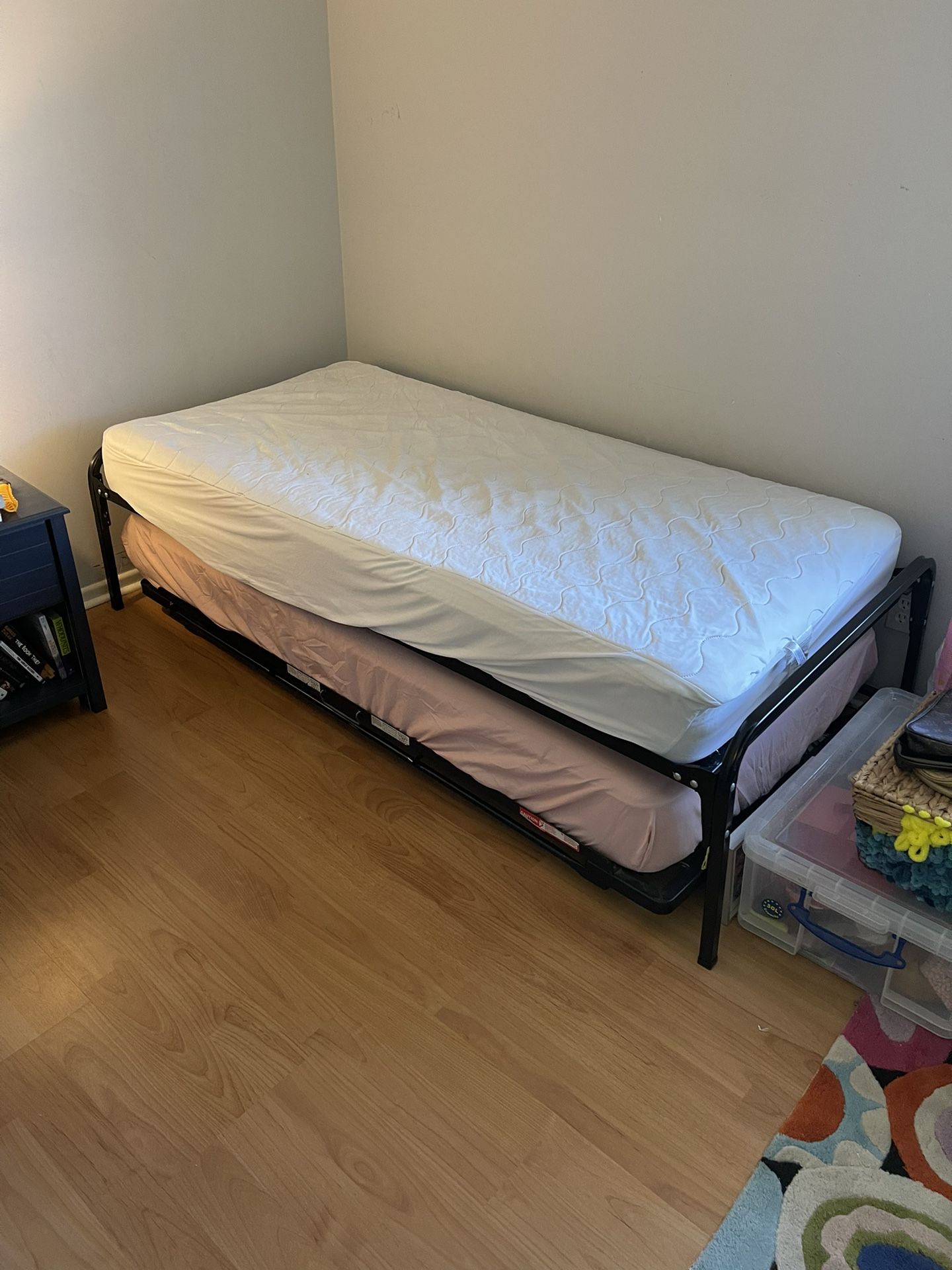 Twin trundle Beds With Twin Mattresses for Sale in Glendale, CA OfferUp