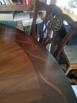 Dining room table
