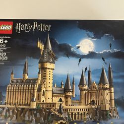 Harry Potter Hogwarts Castle (71043) - Lego Set