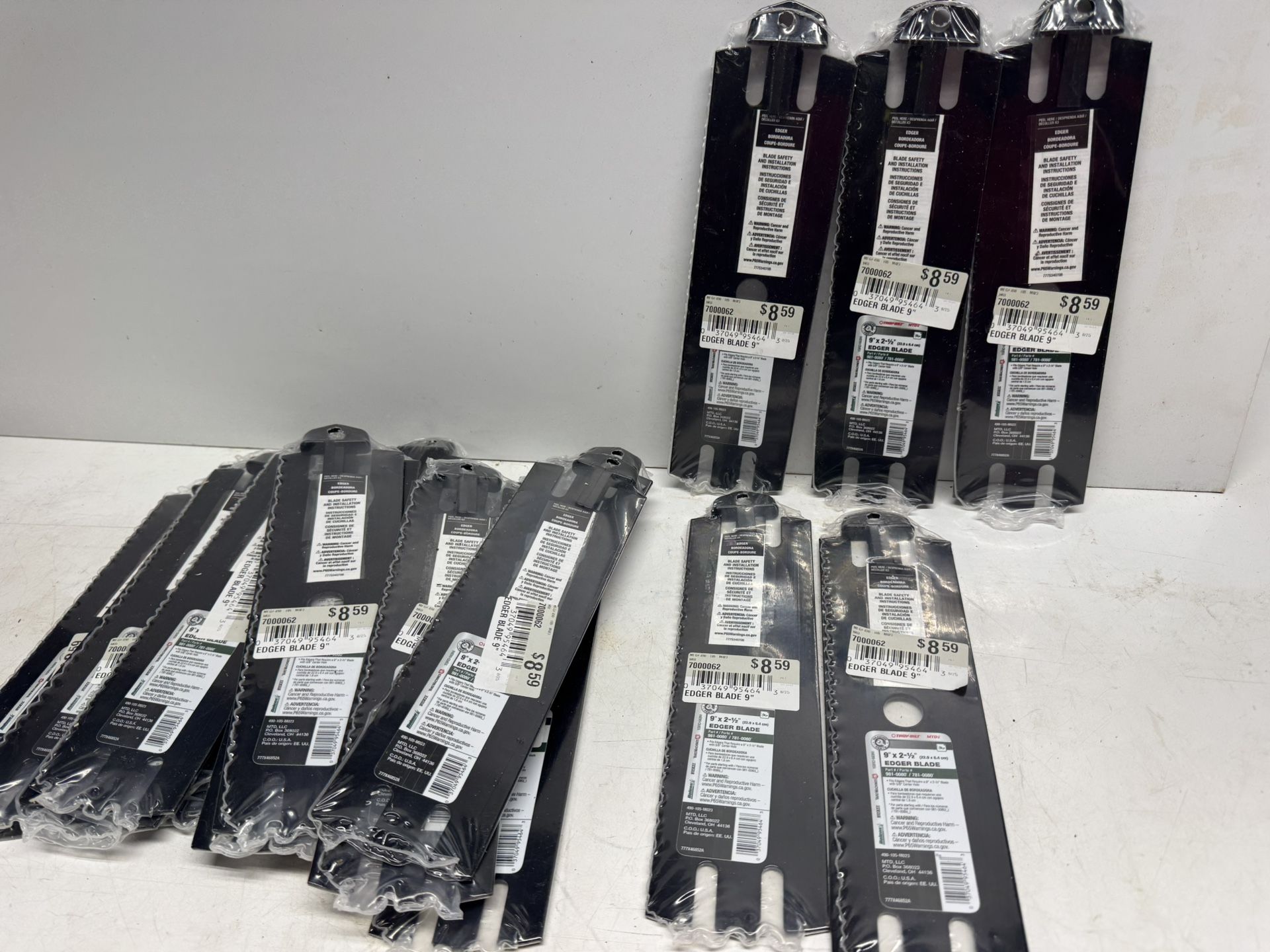 (20) New Edger Blade 9” x 2 1/2”. 2 For $10. Pick Up Only