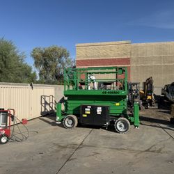 2015 Genie 4069 Electric Scissor Lift 