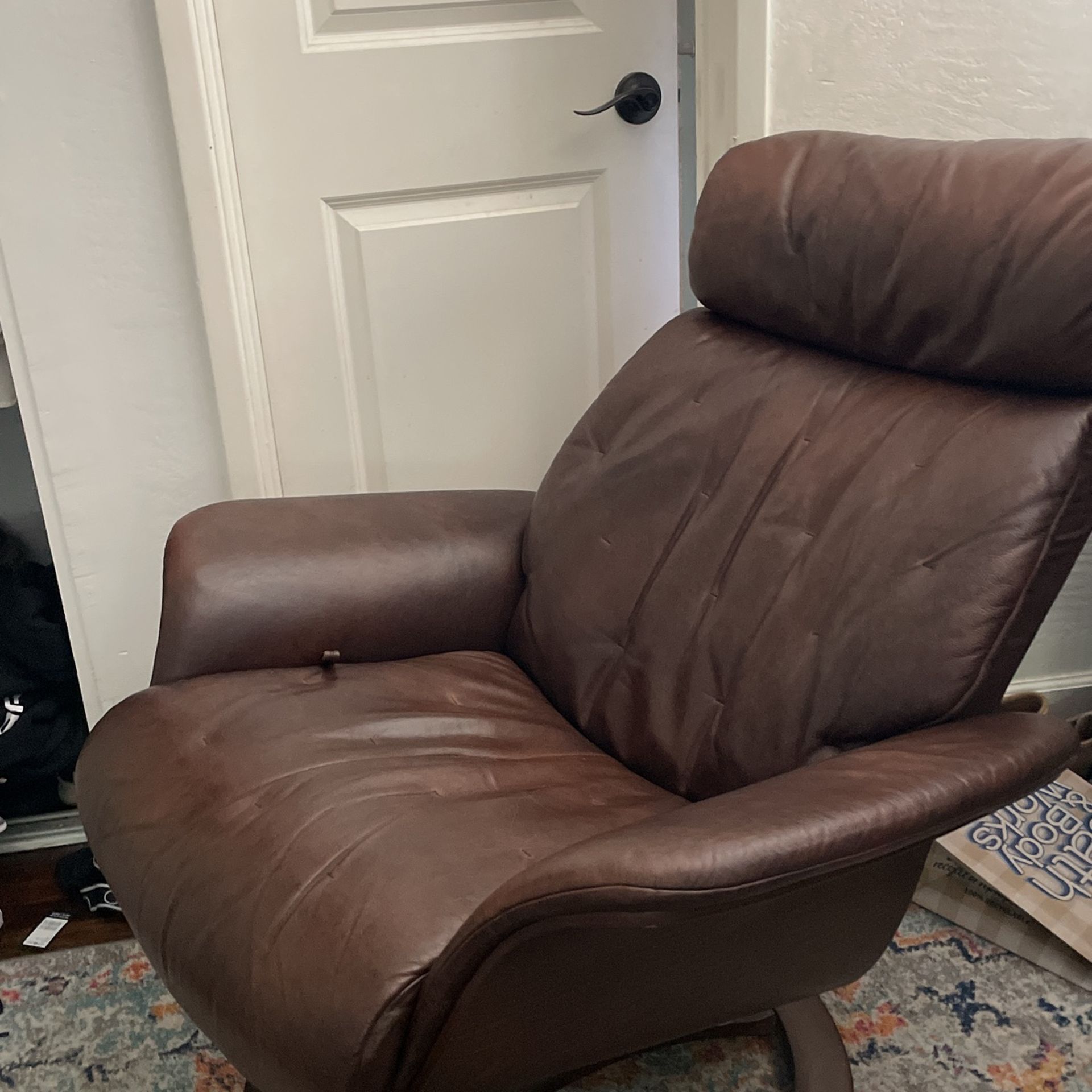 Leather Recliner Chair With Ottoman